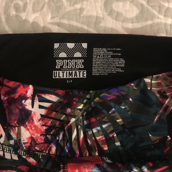 ⭐️VSPink Ultimate”Tropical Palm”Set Size-S(?M)⭐️ - Picture 4 of 7